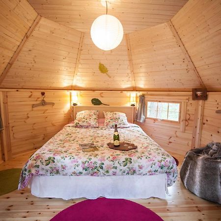 La Roche Aux Fees Bed & Breakfast Lapte Eksteriør bilde